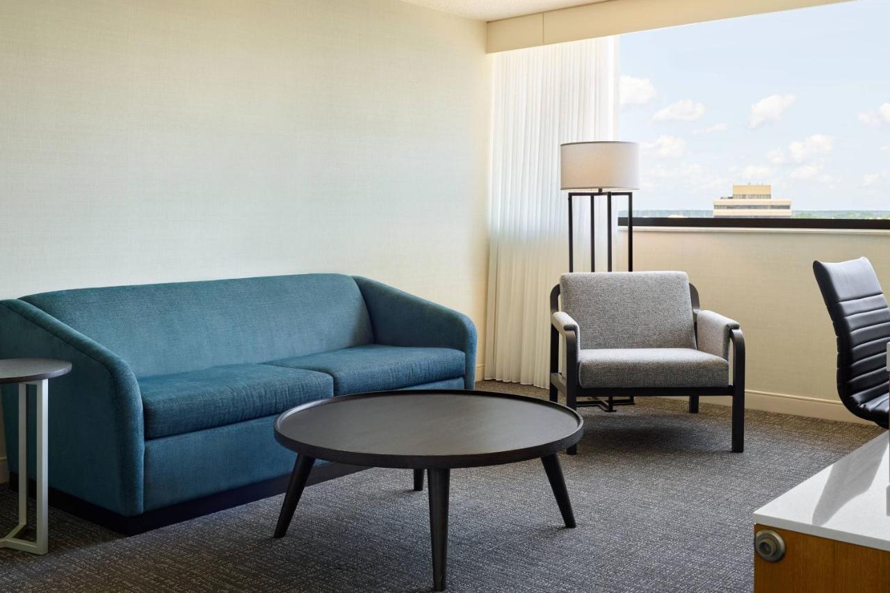 Delta Hotels By Marriott Muskegon Convention Center Экстерьер фото